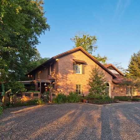 The Stockade Bed And Breakfast Μπατόν Ρουζ Εξωτερικό φωτογραφία