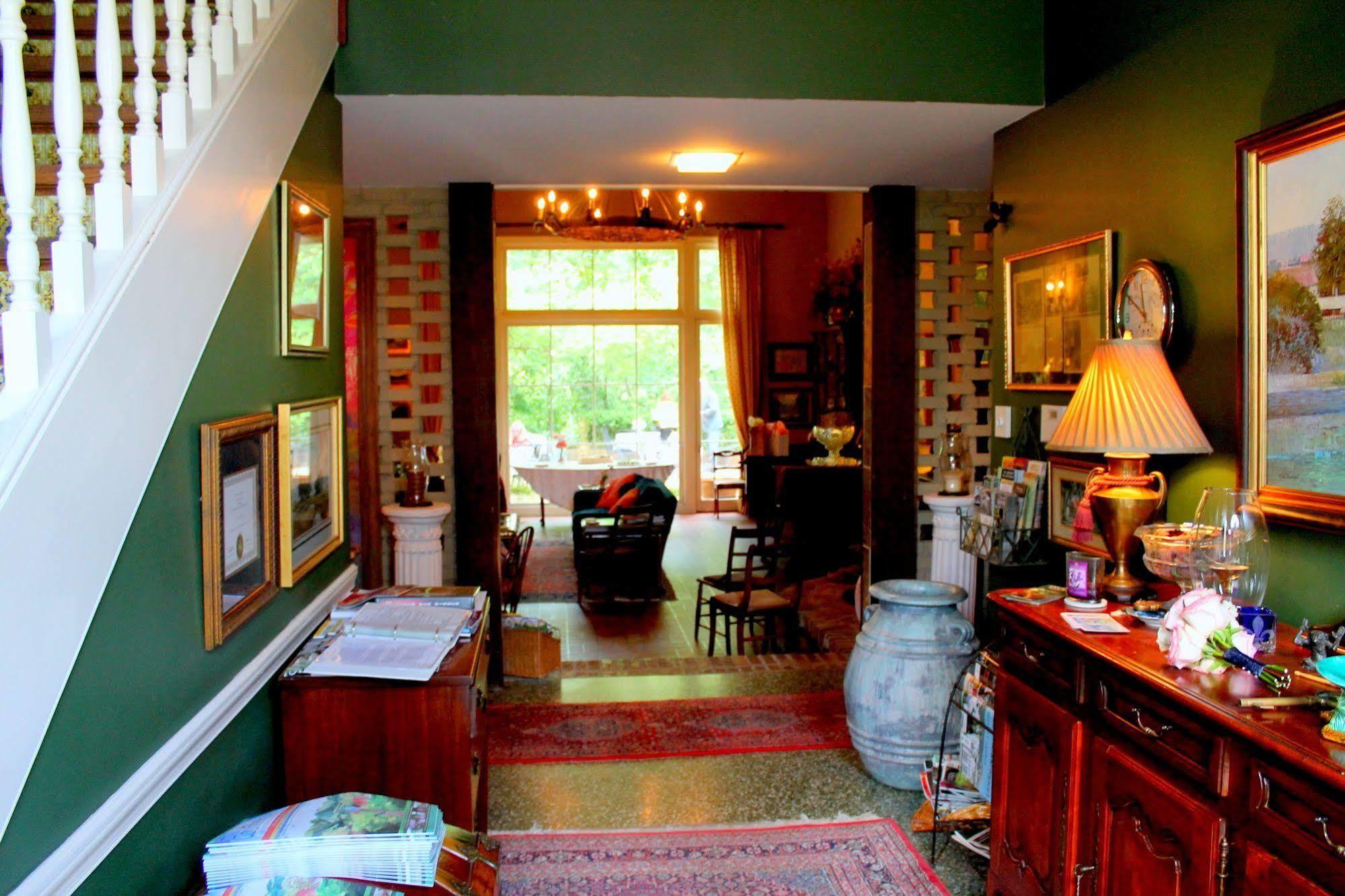The Stockade Bed And Breakfast Μπατόν Ρουζ Εξωτερικό φωτογραφία