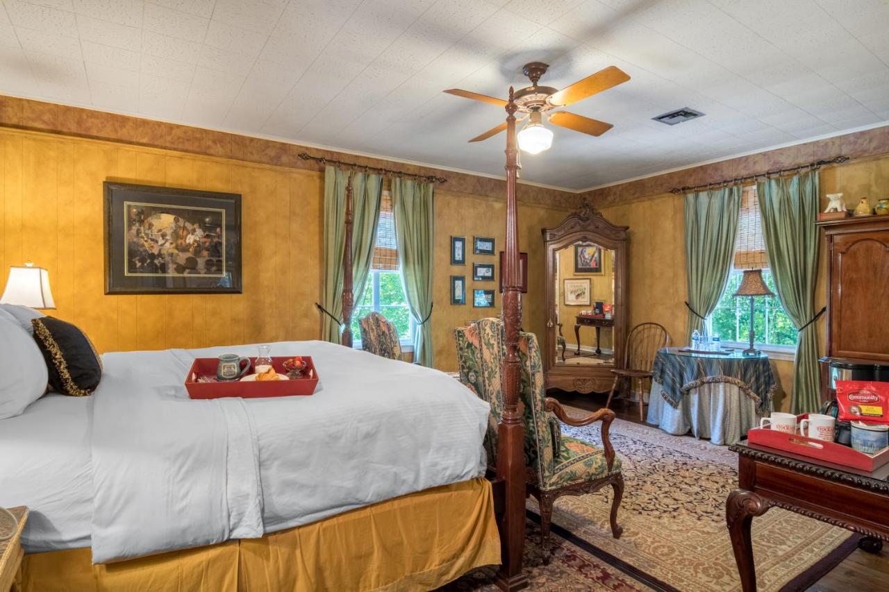 The Stockade Bed And Breakfast Μπατόν Ρουζ Εξωτερικό φωτογραφία
